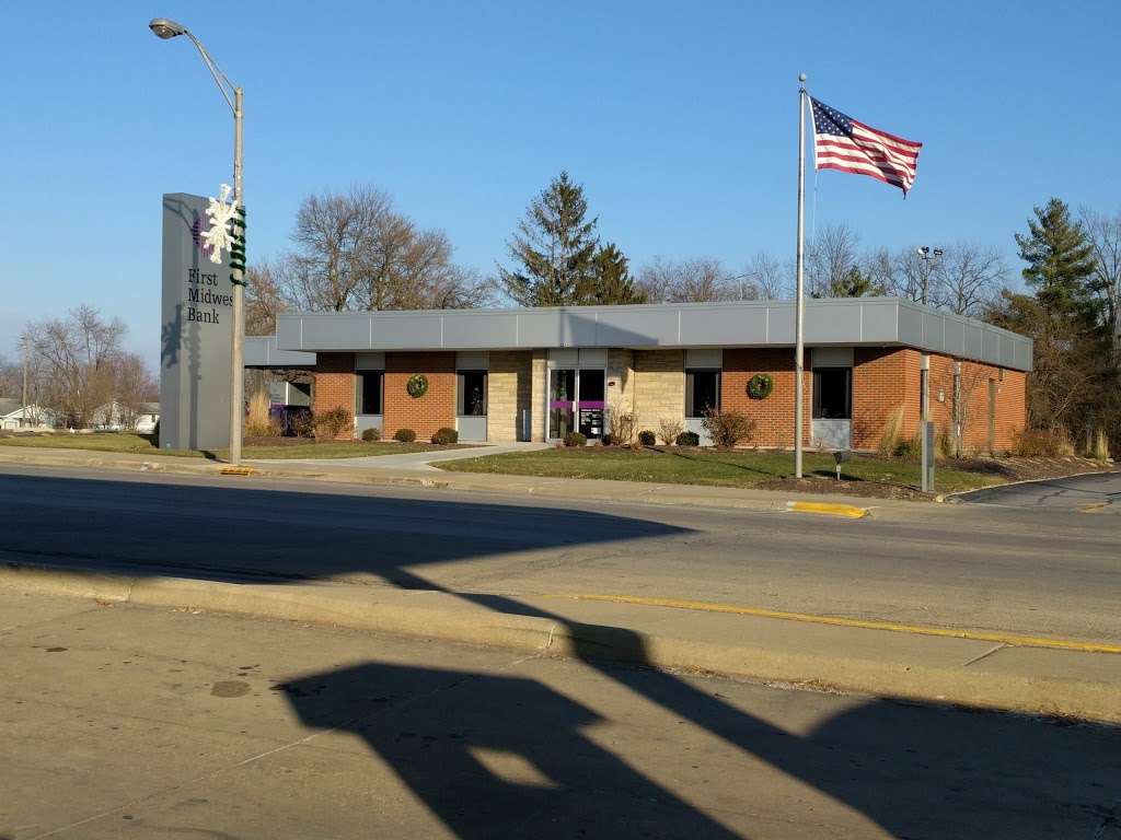 First Midwest Bank | 224 N Main St, Seneca, IL 61360, USA | Phone: (815) 357-8751