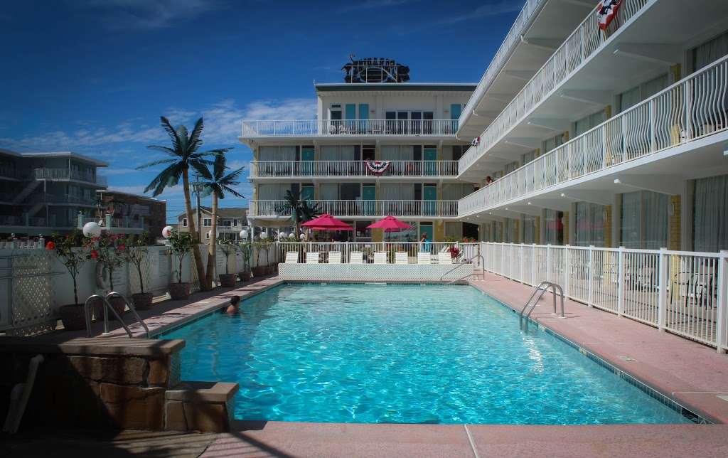 Paradise Ocean Front Resort | 405 E Denver Ave, Wildwood Crest, NJ 08260, USA