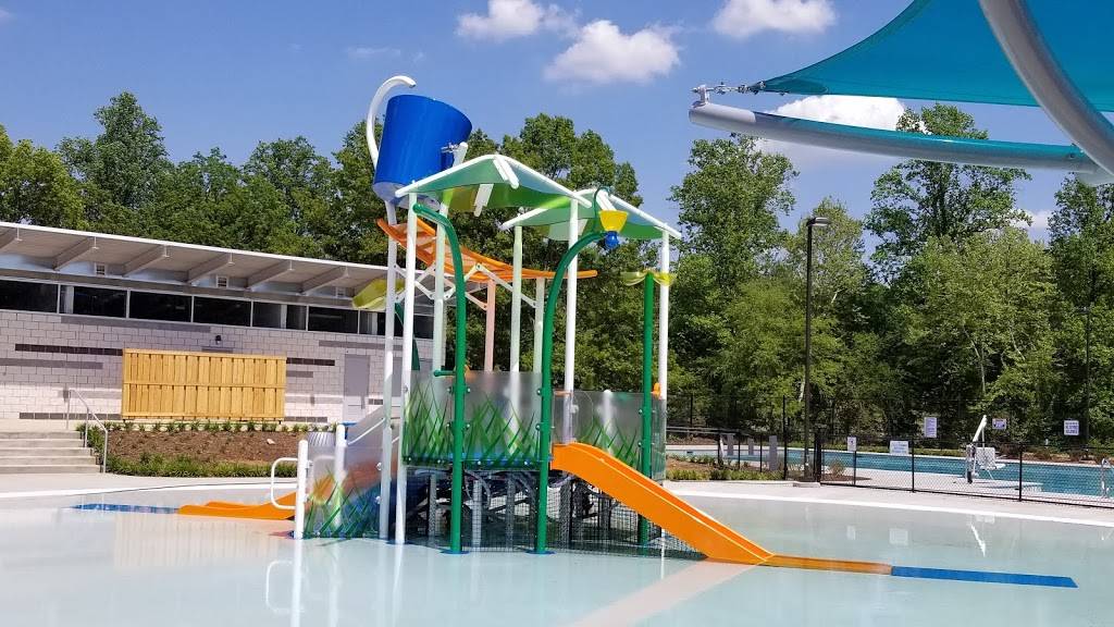 Winston Waterworks Water Park | 3584 Winston Lake Rd, Winston-Salem, NC 27105, USA | Phone: (336) 723-1615