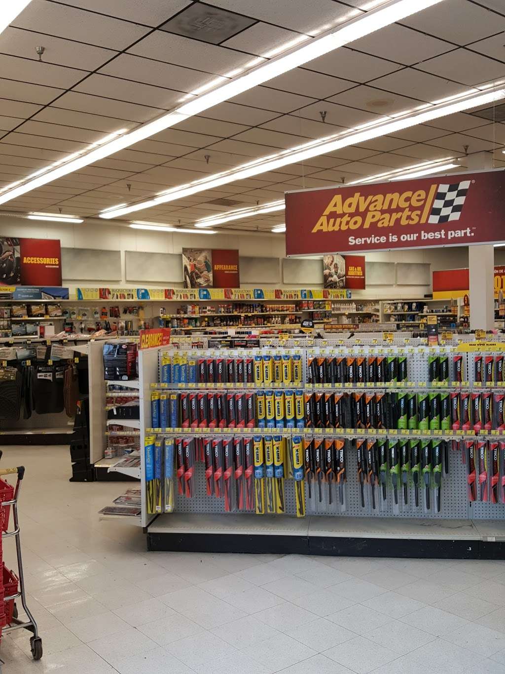 Advance Auto Parts | 12310 W 95th St, Lenexa, KS 66215, USA | Phone: (913) 599-5553