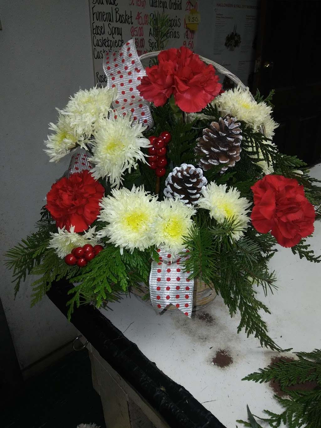 Contreras Flowers & Gifts | 817 Main St, Schertz, TX 78154 | Phone: (210) 658-0878