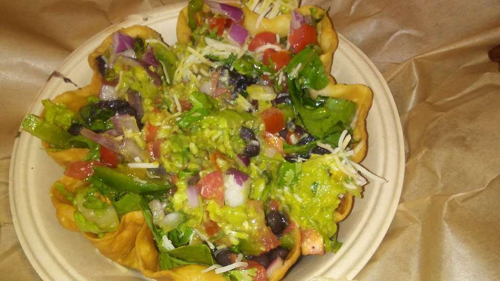 QDOBA Mexican Eats | 1054 Baltimore Pike, Springfield, PA 19064, USA | Phone: (610) 543-4104