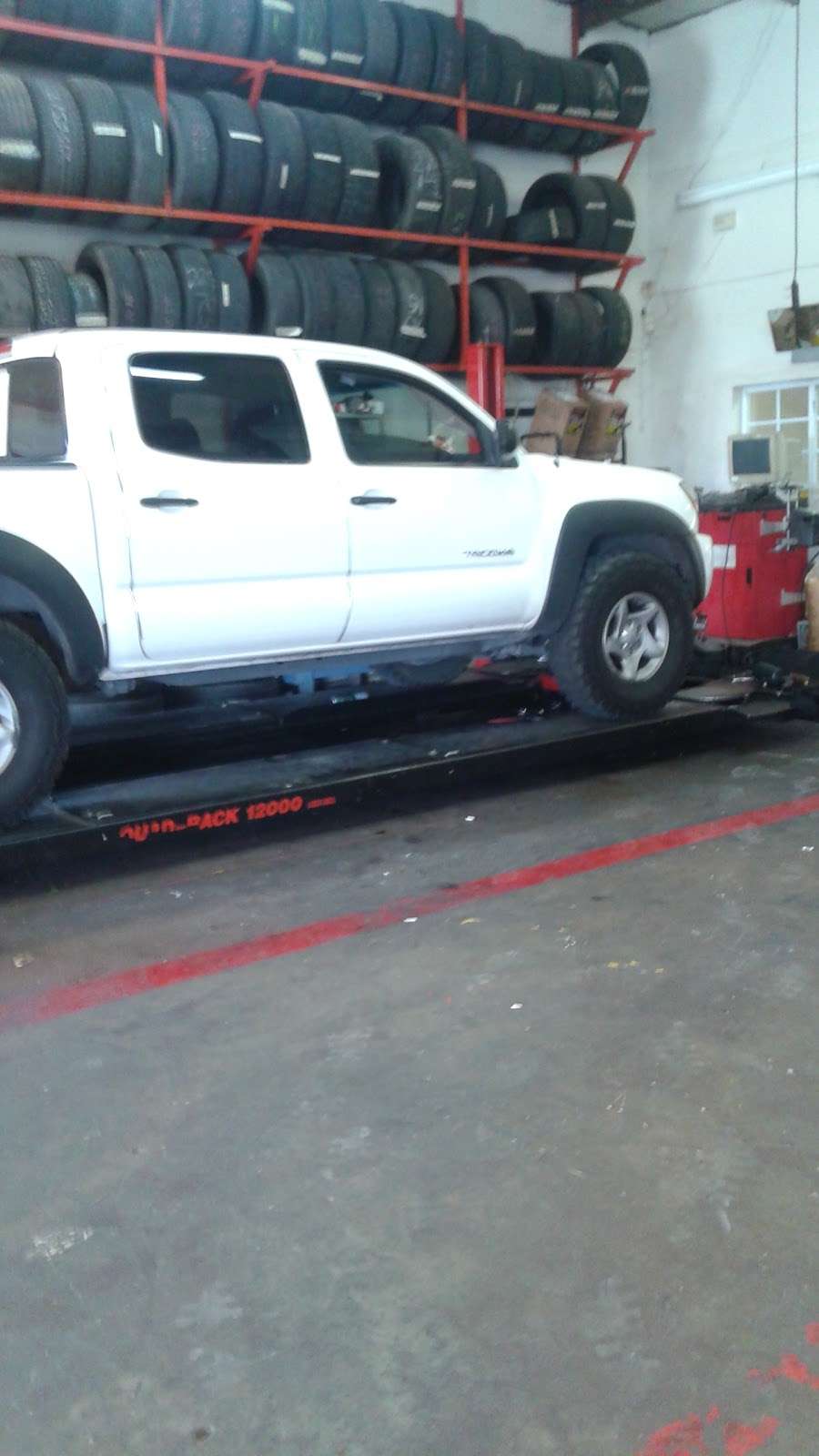 Osuna Body Shop | 3422 E Main St, Grand Prairie, TX 75050, USA | Phone: (469) 508-8244