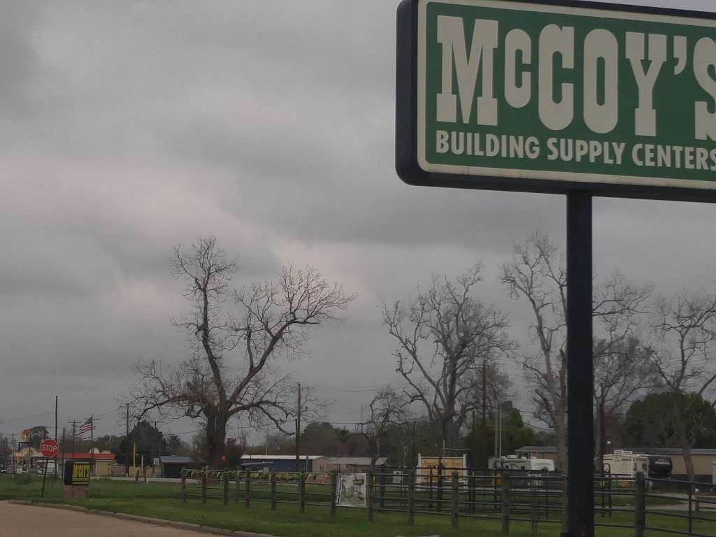 McCoys Building Supply | 1308 S Brooks St, Brazoria, TX 77422, USA | Phone: (979) 798-2148