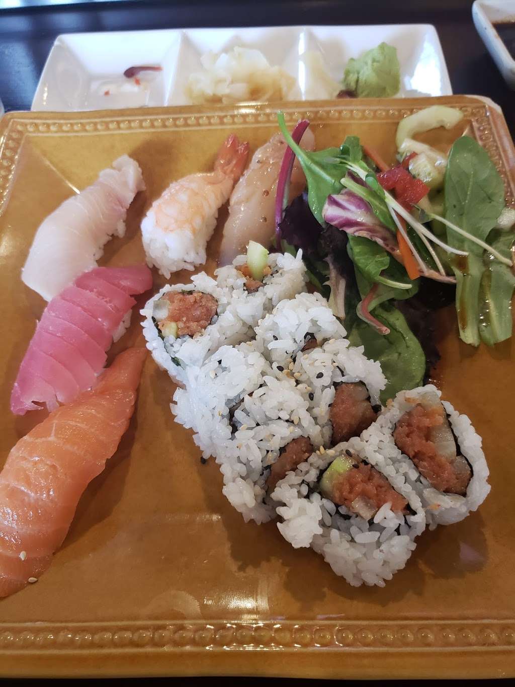 Kyoto Sushi | 7880 Telegraph Rd #8, Ventura, CA 93004, USA | Phone: (805) 671-5000