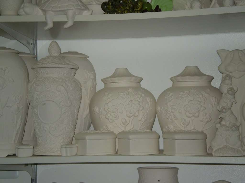 Seasonal Ceramics | 11722 S Millard Ave, Alsip, IL 60803, USA | Phone: (708) 989-2098