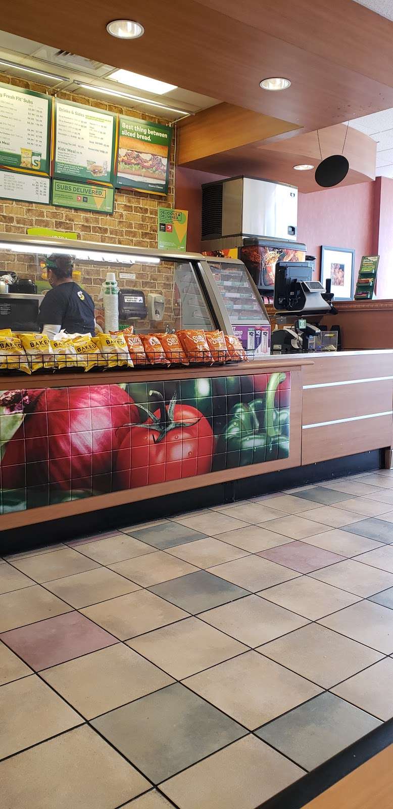 Subway Restaurants | Westland Plaza, 8302 N Eldridge Pkwy #210, Houston, TX 77041 | Phone: (281) 807-3776