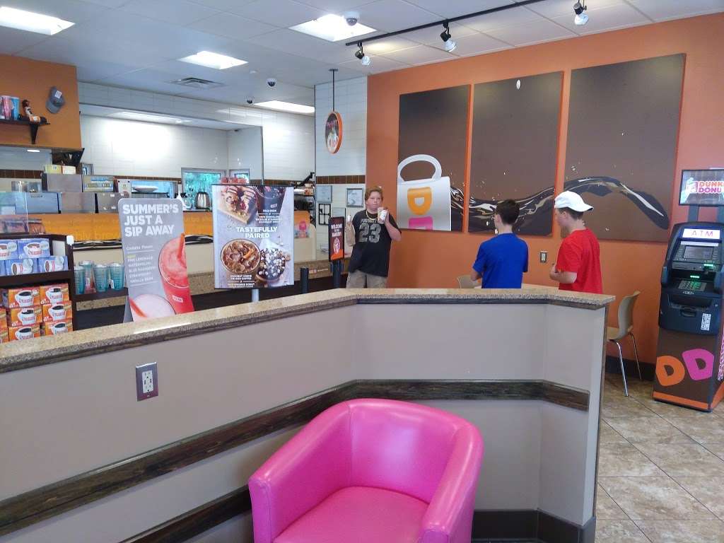 Dunkin | 1540 Commercial St, Weymouth, MA 02189 | Phone: (781) 337-9345