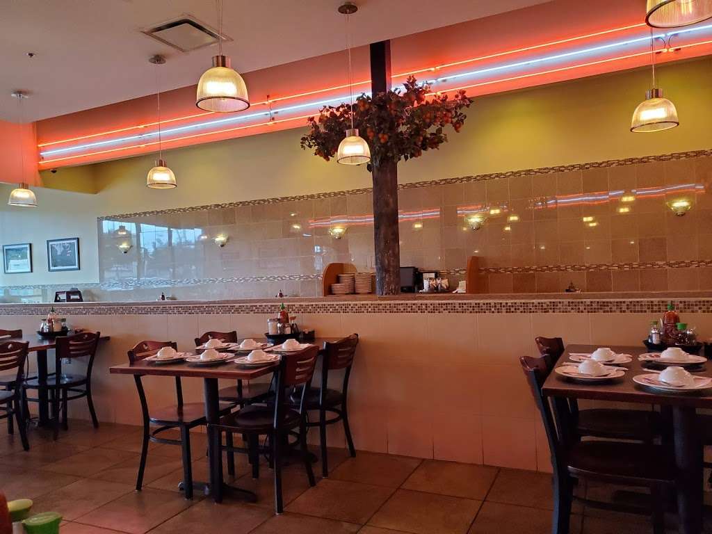 Tan Tan Restaurant | 8066 Westheimer Rd, Houston, TX 77063, USA | Phone: (713) 977-6682