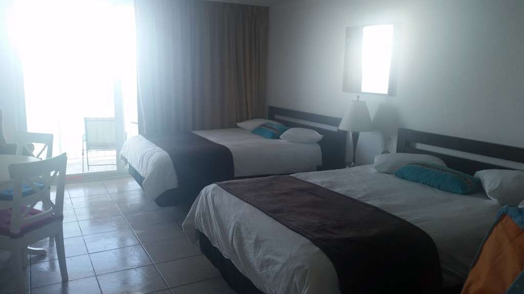 Ramada Plaza by Wyndham Marco Polo Beach Resort | 19201 Collins Ave, North Miami Beach, FL 33160, USA | Phone: (305) 932-2233