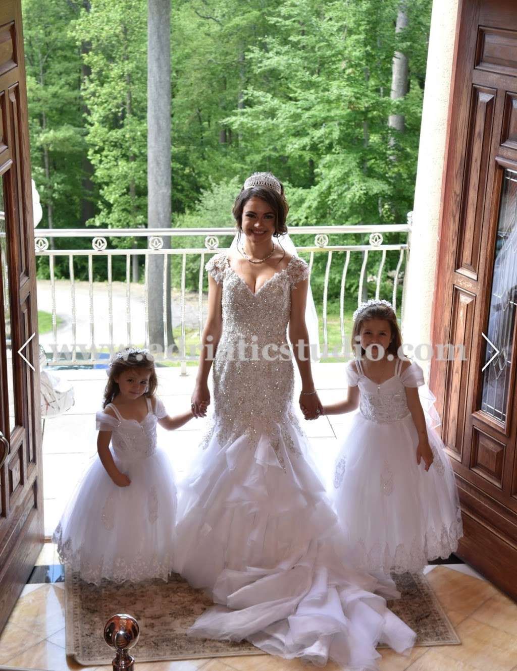 Amelias Bridal | 1955 Central Park Ave, Yonkers, NY 10710, USA | Phone: (914) 779-5900