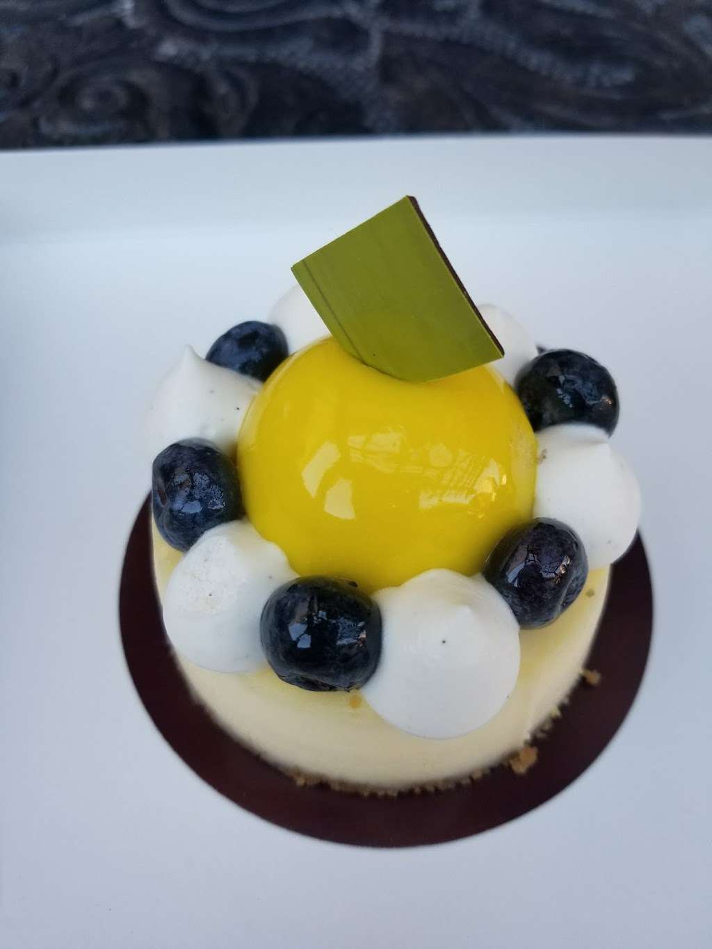 Amorettes Patisserie | 1536 East Buena Vista Drive #1A, Orlando, FL 32830, USA | Phone: (407) 934-3500