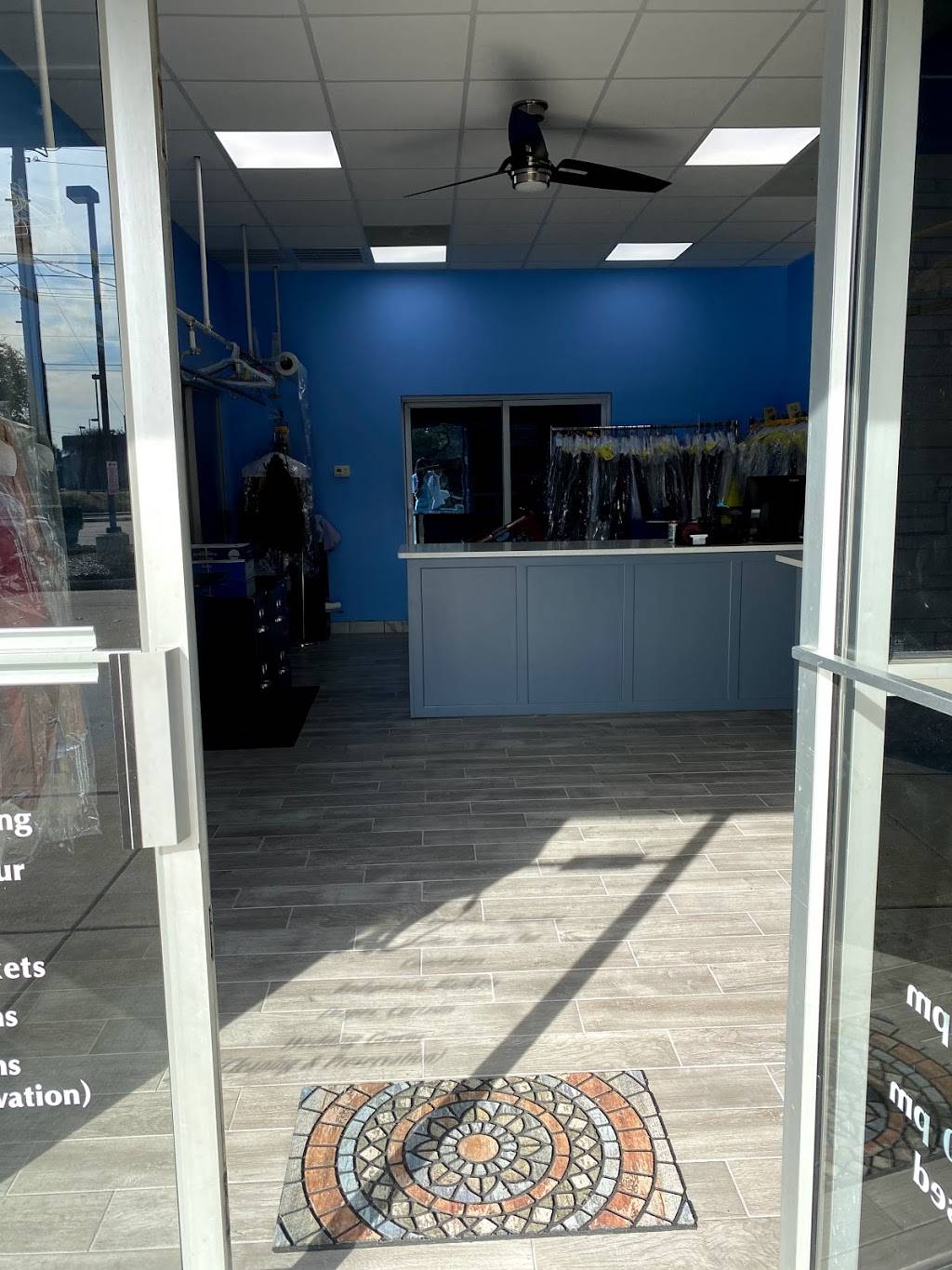 Hill Park Cleaners | 6911 Frankford Rd #100, Dallas, TX 75252, USA | Phone: (469) 367-4256