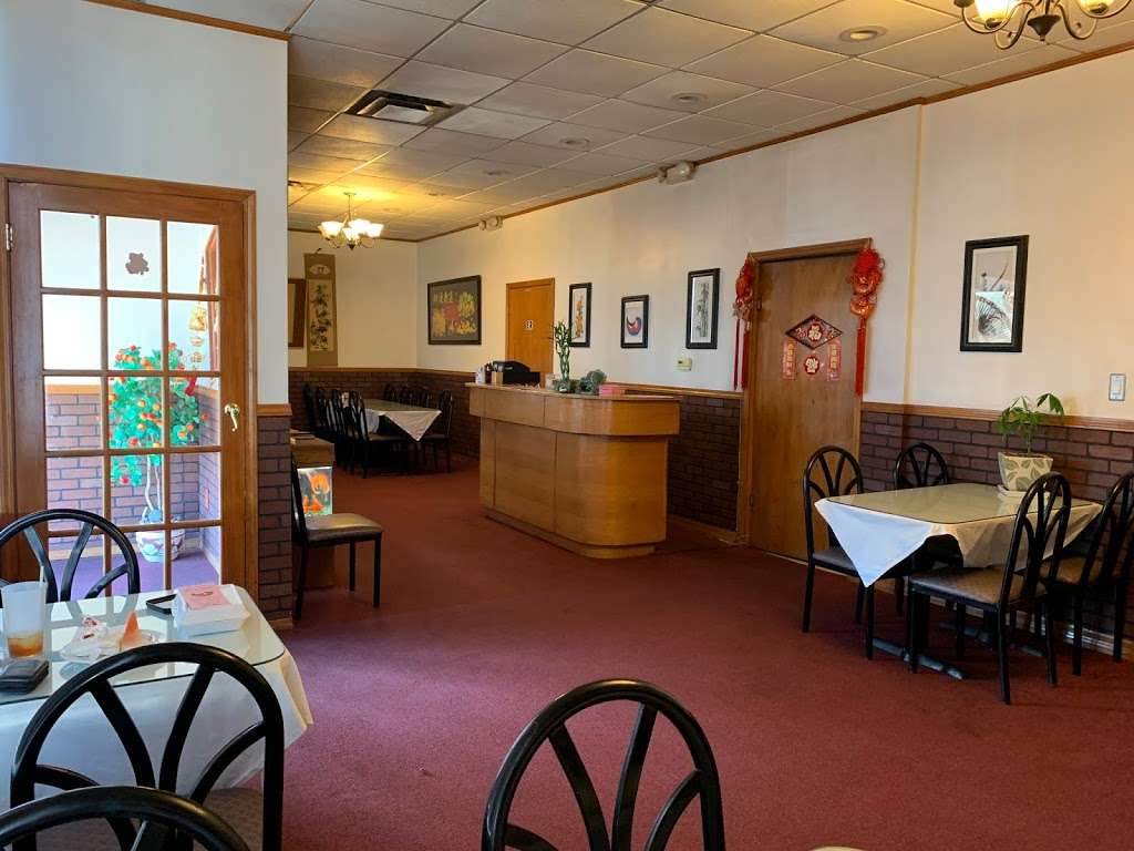 Uncle Wongs | 122 E Bluff St, Marseilles, IL 61341, USA | Phone: (815) 795-2618