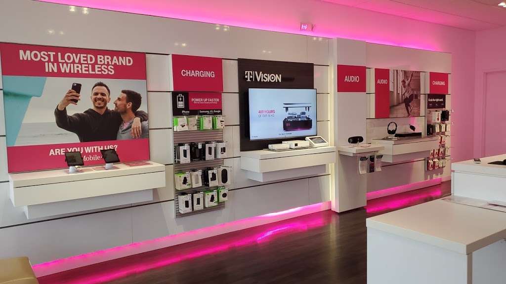 T-Mobile | 721 Delsea Dr, Glassboro, NJ 08028, USA | Phone: (856) 942-1221