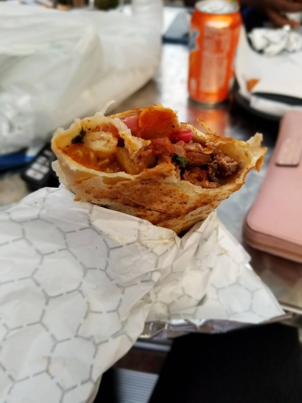 Charcoal Town Shawarma | 2019 11th St NW, Washington, DC 20001, USA | Phone: (202) 232-2330