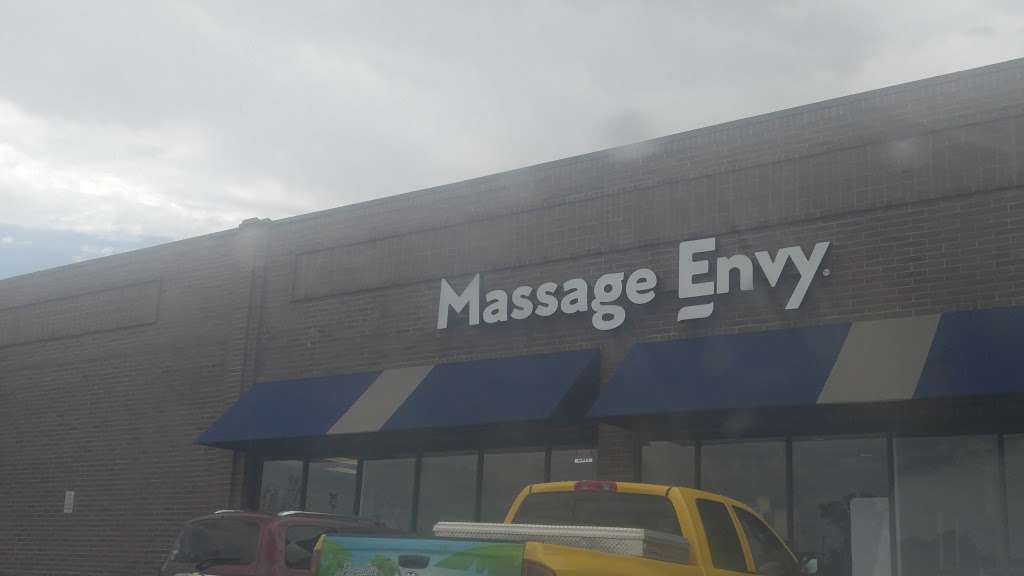 Massage Envy - Tom Watson Parkway | 6240 N Chatham Ave, Kansas City, MO 64151 | Phone: (816) 505-3689