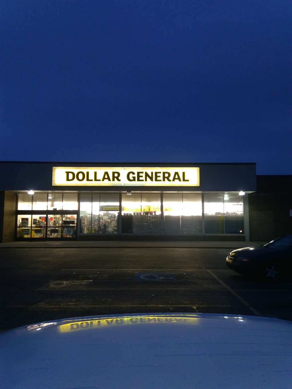 Dollar General | 6161 Cleveland St, Merrillville, IN 46410 | Phone: (219) 884-9340