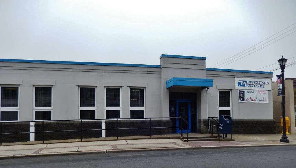 United States Postal Service | 124 High St E, Glassboro, NJ 08028, USA | Phone: (800) 275-8777