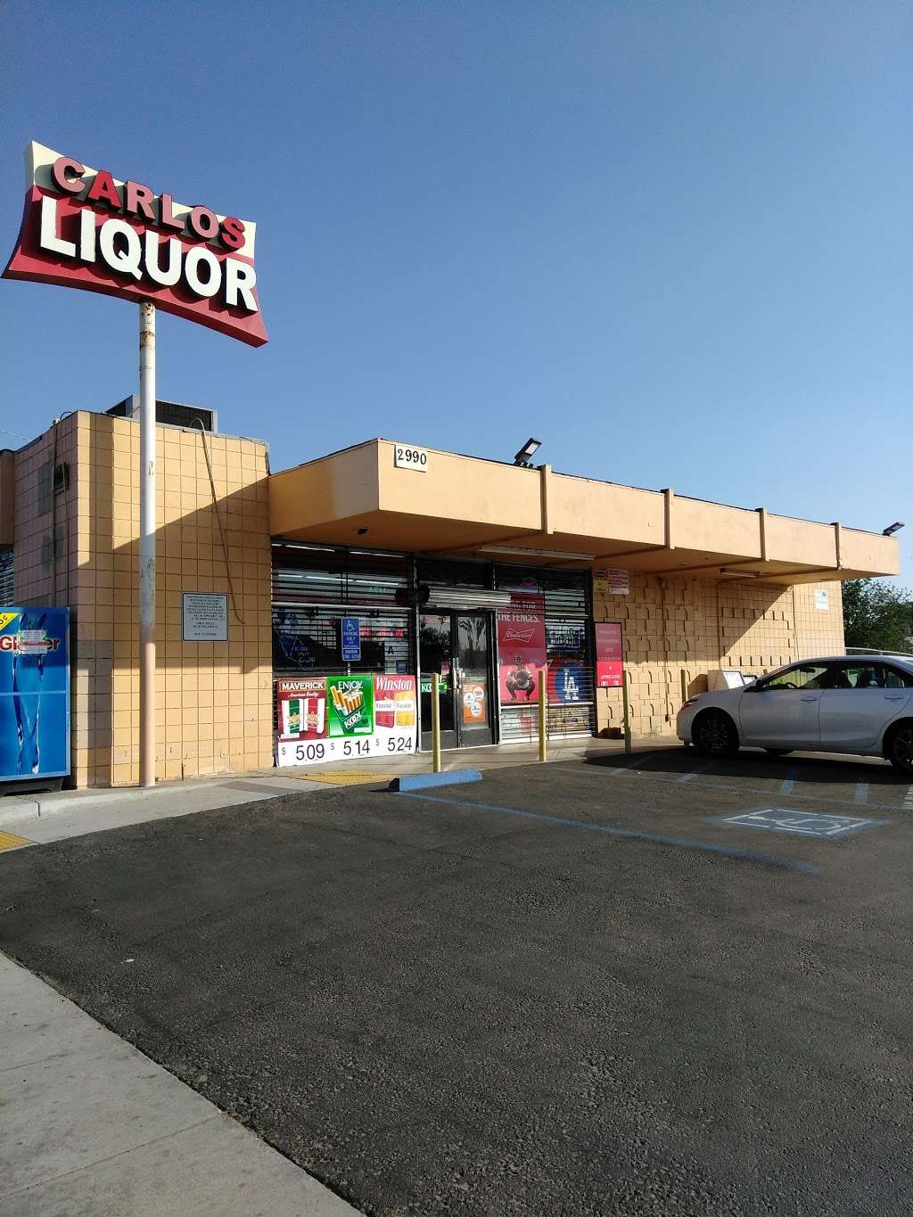 Carlos Liquors | 2990 14th St, Riverside, CA 92507, USA | Phone: (951) 684-0550