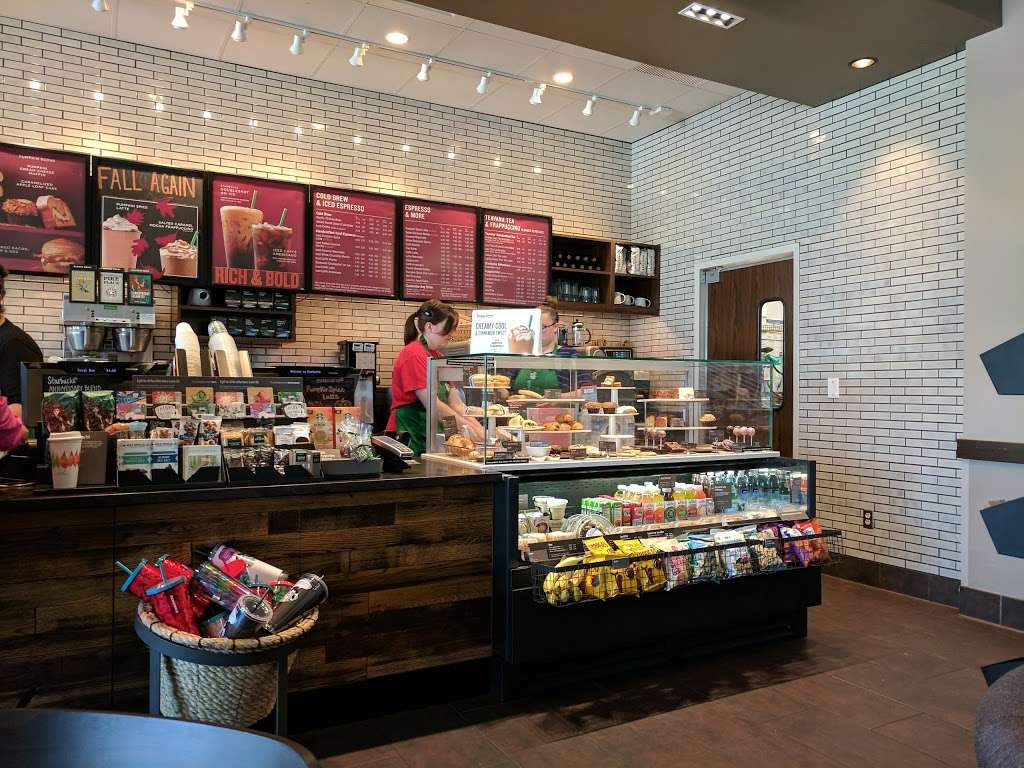 Starbucks | 9595 N McGee St, Kansas City, MO 64155, USA | Phone: (913) 209-3887