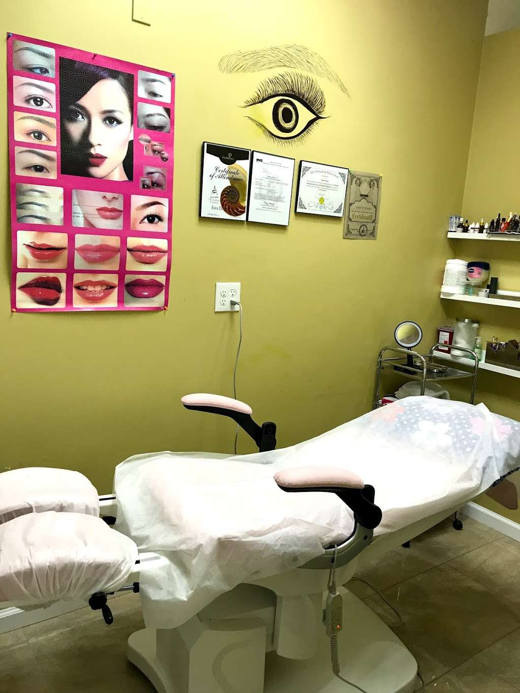 Vivis Nails & Spa1 | 1249 Melville Rd, Farmingdale, NY 11735, USA | Phone: (631) 396-0776