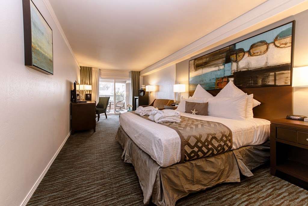 Tamarack Beach Resort and Hotel | 3200 Carlsbad Blvd, Carlsbad, CA 92008, USA | Phone: (800) 334-2199