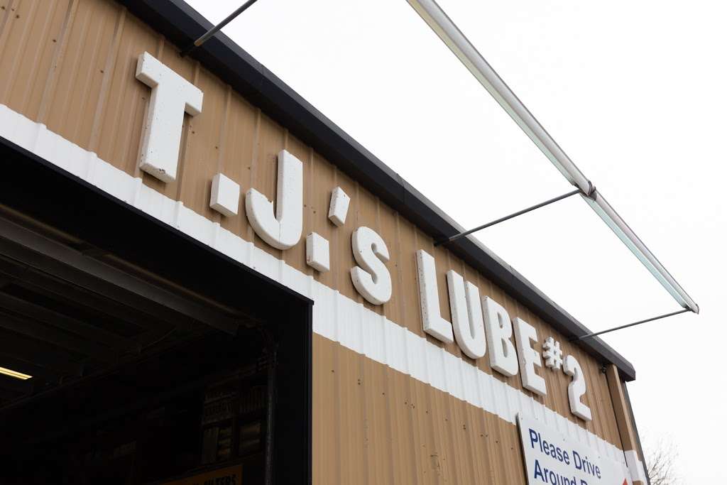 TJs Lube Stop | 699 N Brooks St, Brazoria, TX 77422, USA | Phone: (979) 798-1033