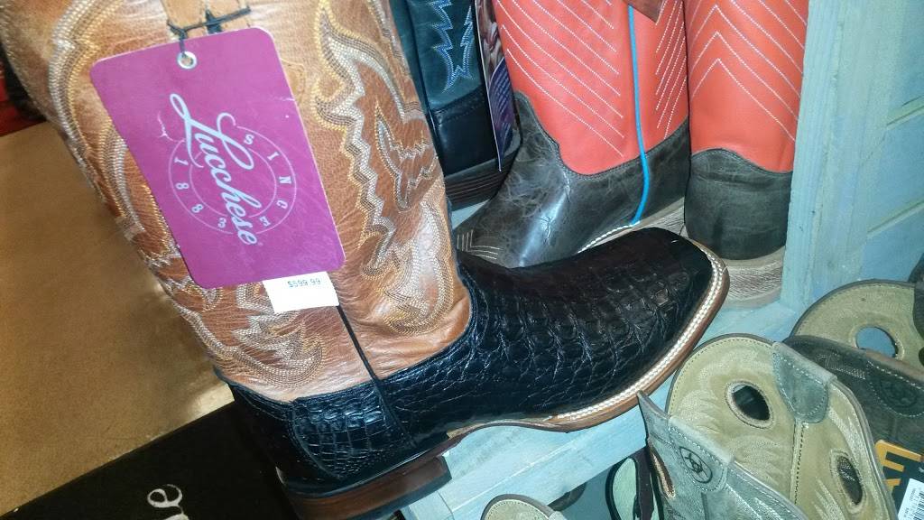 Boot Barn | 9900 S, I-35 STE B, Austin, TX 78748, USA | Phone: (512) 501-2791