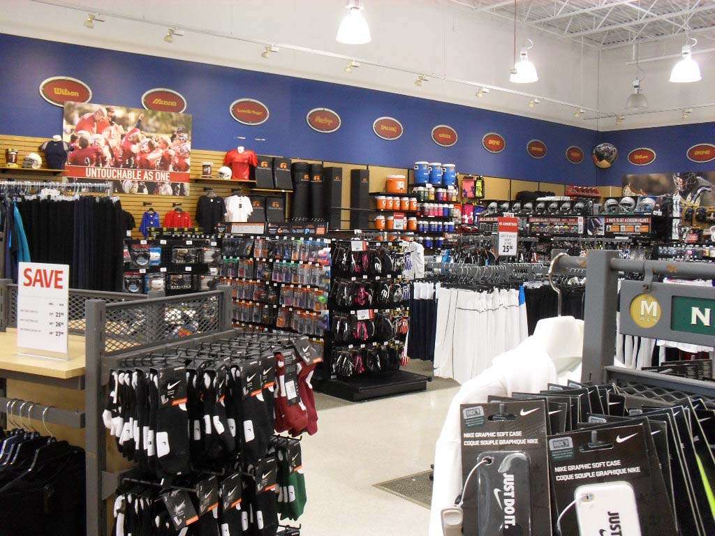 DICKS Sporting Goods | 590 J River Hwy, Mooresville, NC 28117, USA | Phone: (704) 662-9066