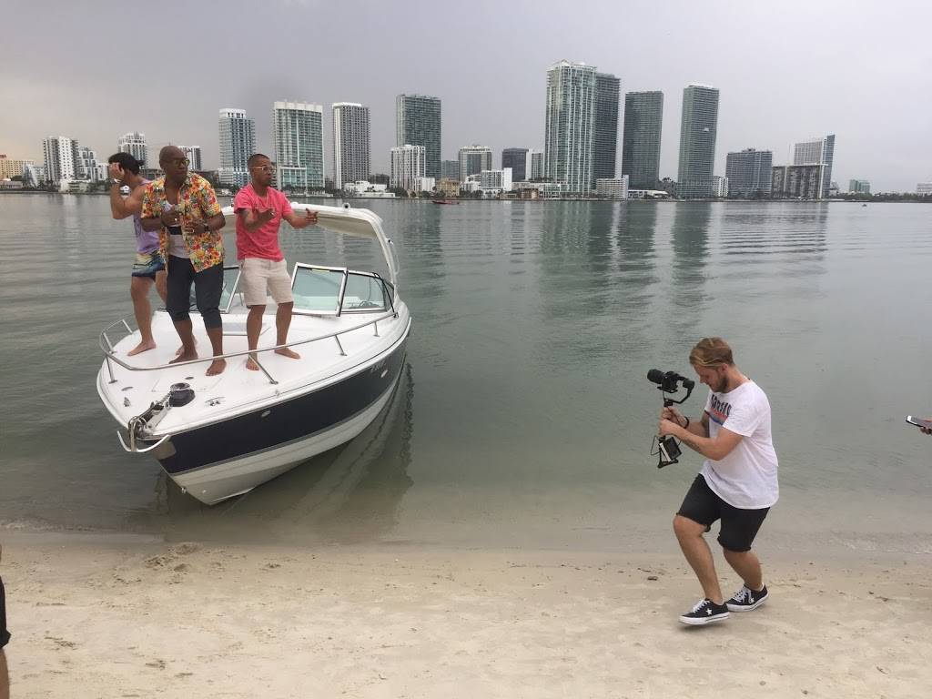 Miami Ocean Tours | 300 S Shore Dr, Miami Beach, FL 33141 | Phone: (305) 586-6464