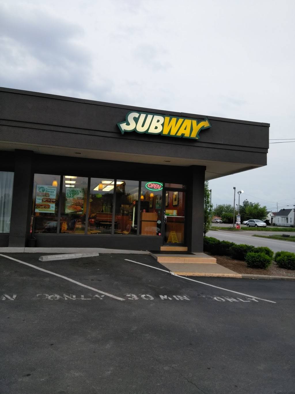 Subway | 411 W Spring St, New Albany, IN 47150, USA | Phone: (812) 945-9330