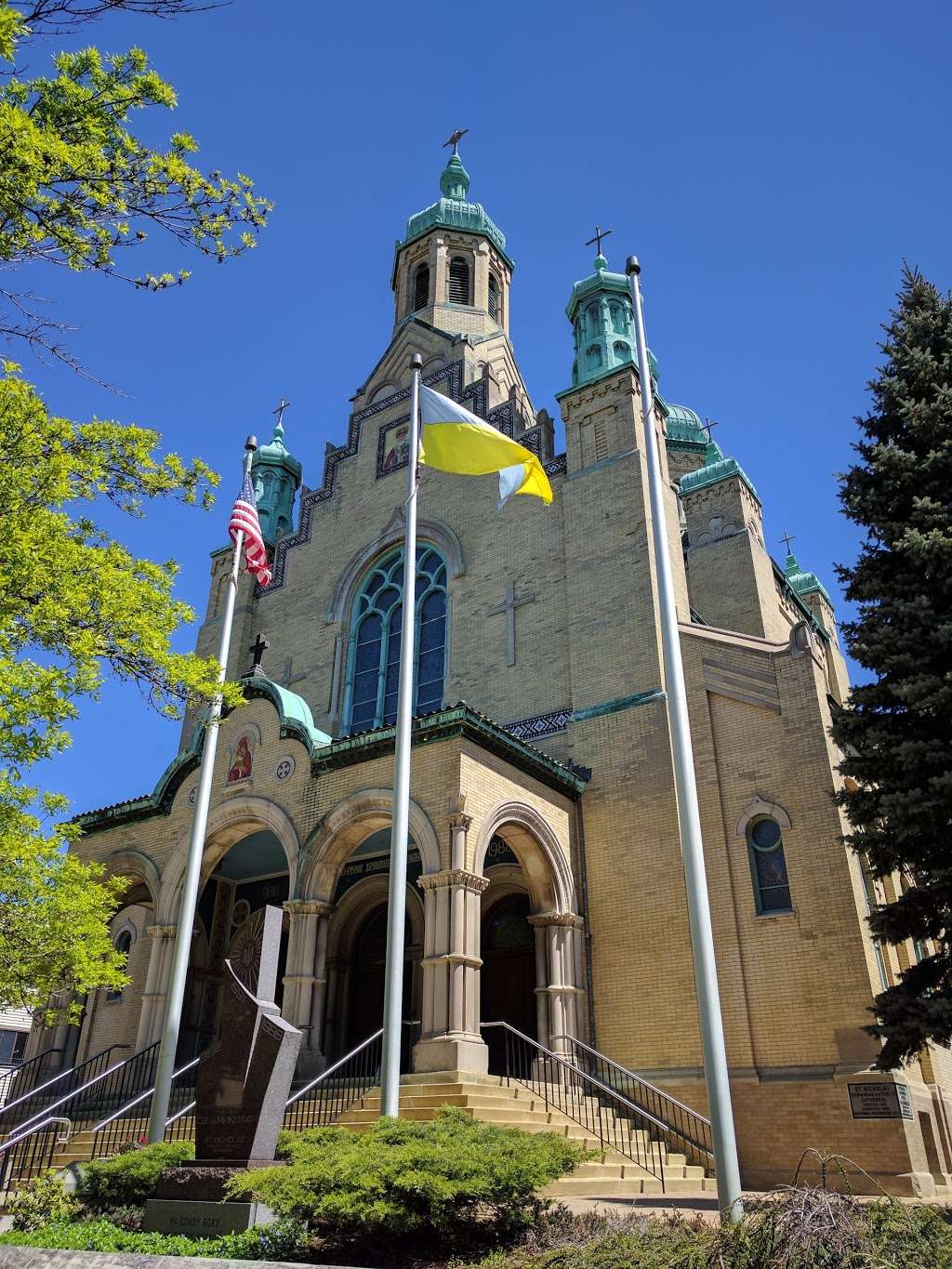 St Nicholas Ukrainian Catholic Cathedral | 835 N Oakley Blvd, Chicago, IL 60622, USA | Phone: (773) 276-4537