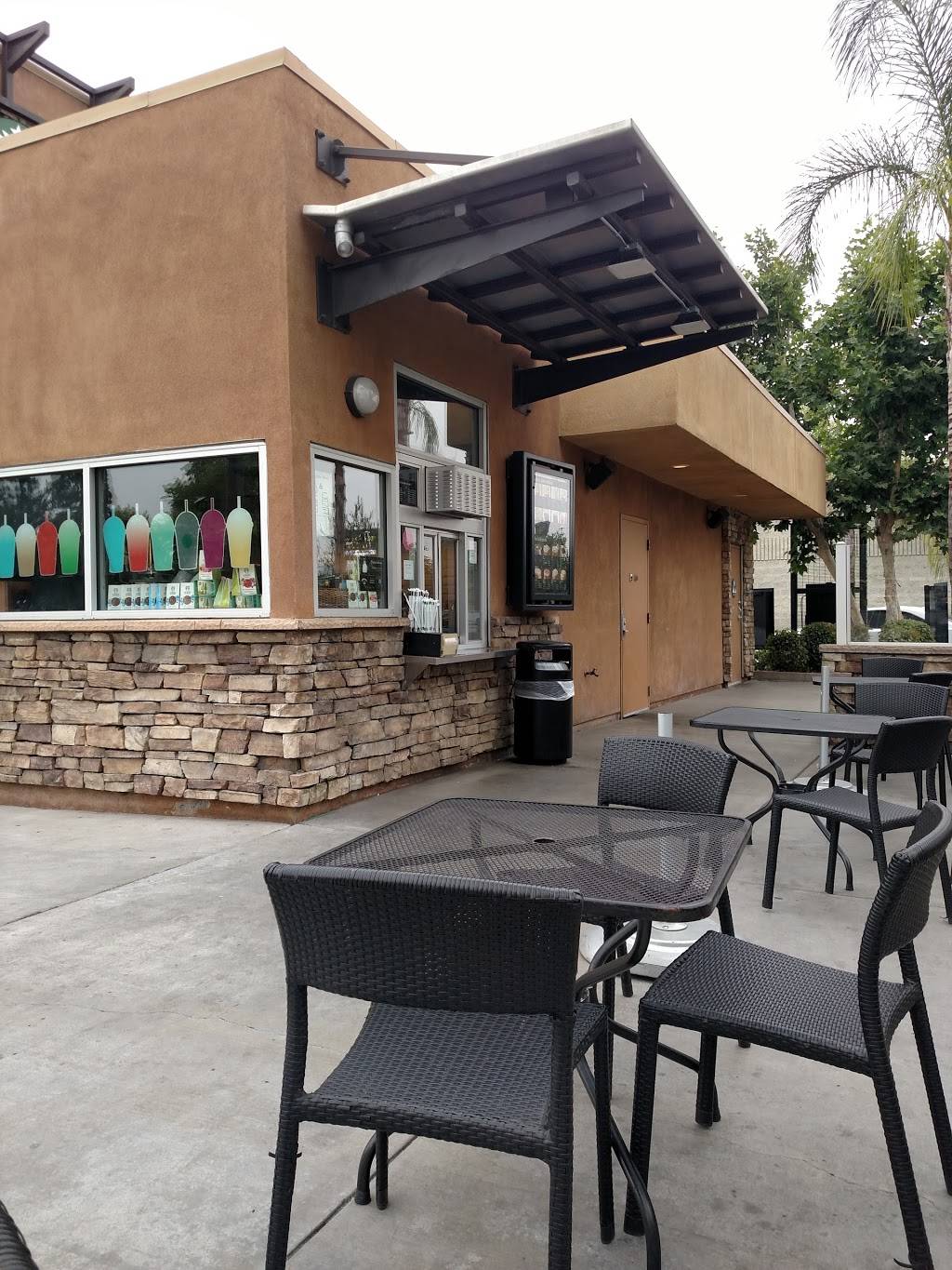 Starbucks | 126 E Redlands Blvd, San Bernardino, CA 92408, USA | Phone: (909) 514-0747