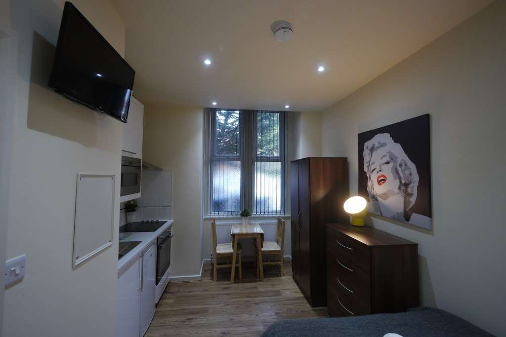 Cheap Accommodation Willesden | 20 St Pauls Ave, London NW2 5SX, UK | Phone: 020 8459 6203