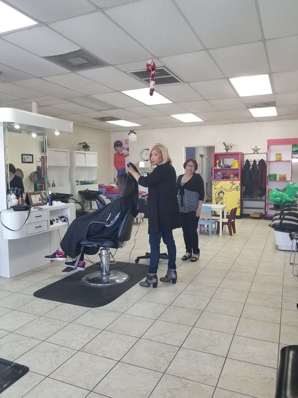 HAIR SALON R&D | 7438 Spencer Hwy Suite 130B, Pasadena, TX 77505 | Phone: (281) 479-3388