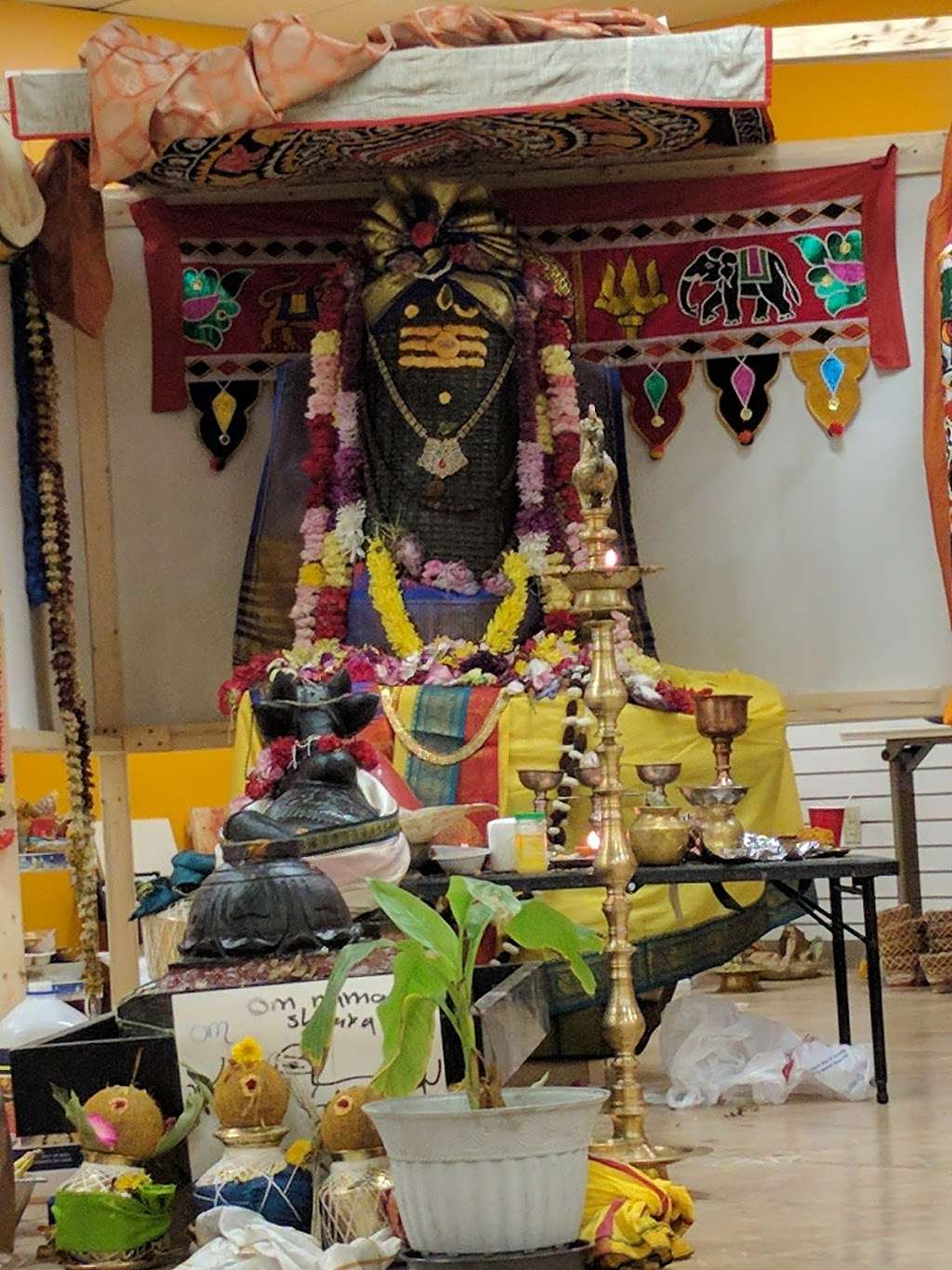 Boston Sri Kalikambal Shiva Temple | 15 N Main St A-1, Bellingham, MA 02019, USA | Phone: (508) 966-8332