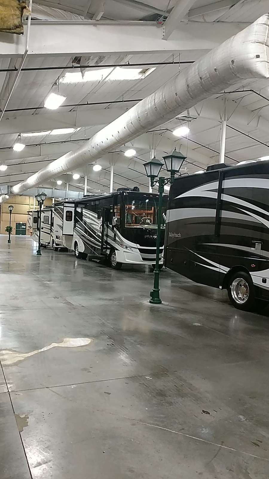 Lazydays RV of Loveland | 4777 Marketplace Dr, Johnstown, CO 80534, USA | Phone: (855) 328-0328