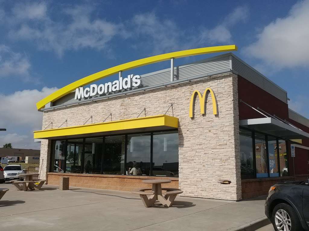 McDonalds | 3650 State Hwy 52, Erie, CO 80516, USA | Phone: (303) 833-5366