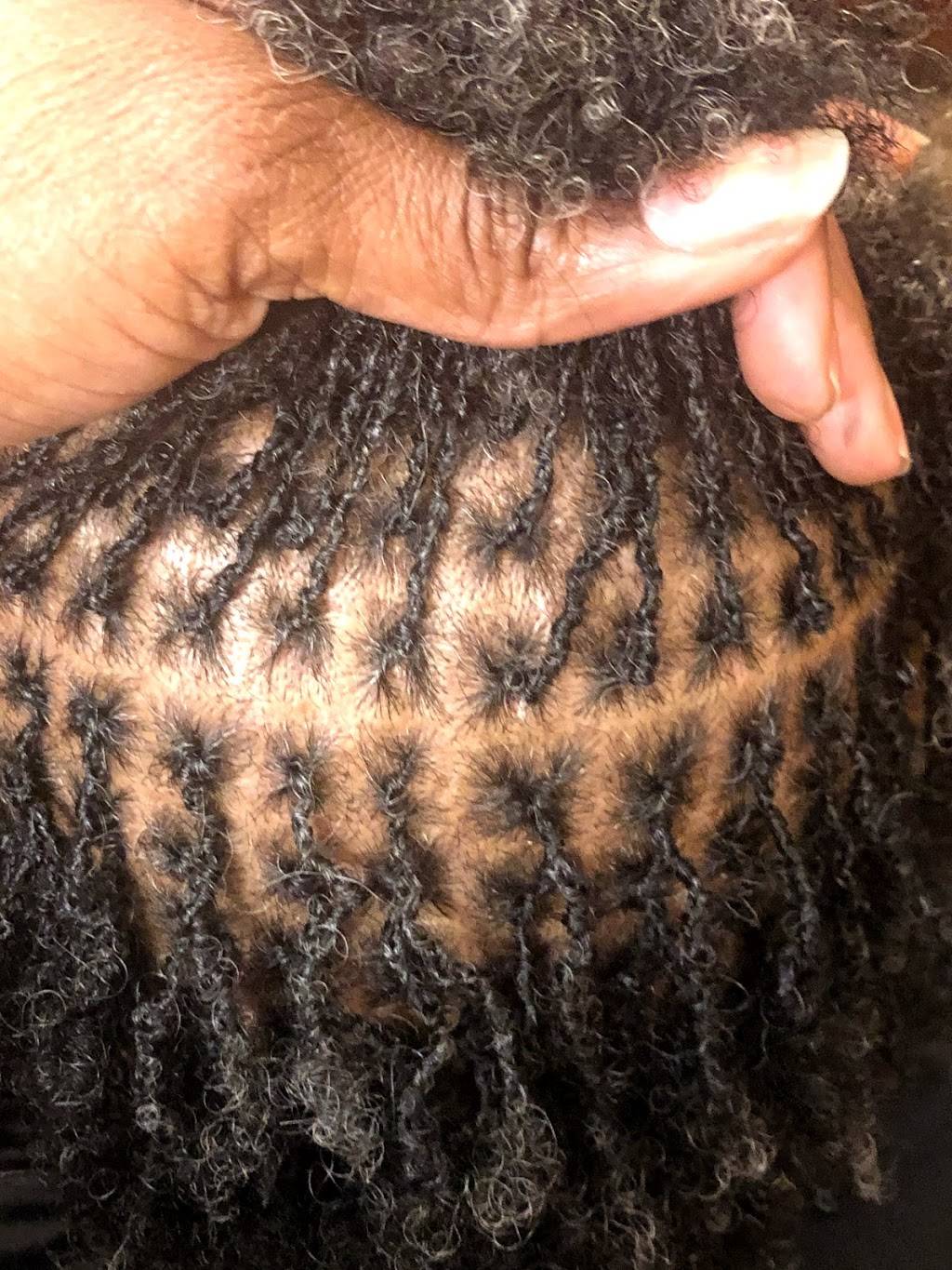 DreamLocs by Crissy | 5371 Mt View Rd UNIT 314, Antioch, TN 37013, USA | Phone: (615) 319-3288