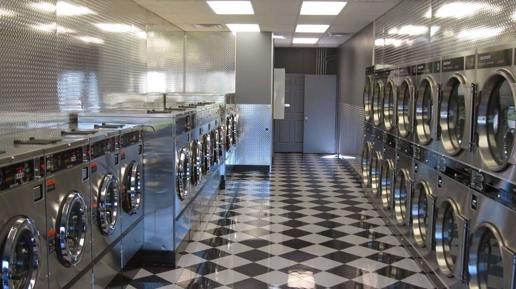 Cheswold Laundromat | 62 Holly Oak Lane #4, Dover, DE 19904, USA | Phone: (302) 747-7234