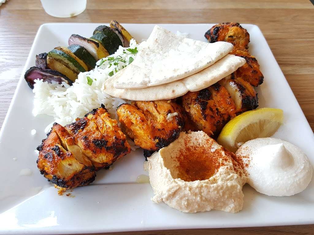 Sidewalk Grill | 1727 N Vermont Ave #102, Los Angeles, CA 90027, USA | Phone: (323) 669-3354