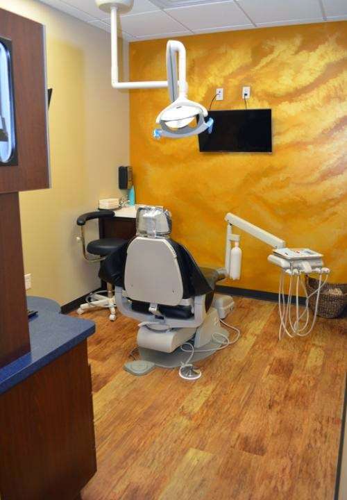 Designer Smiles Dentistry - Dentist, Teeth Whitening, Dental Imp | 5011 Hwy 6 #101, Missouri City, TX 77459 | Phone: (281) 747-8977