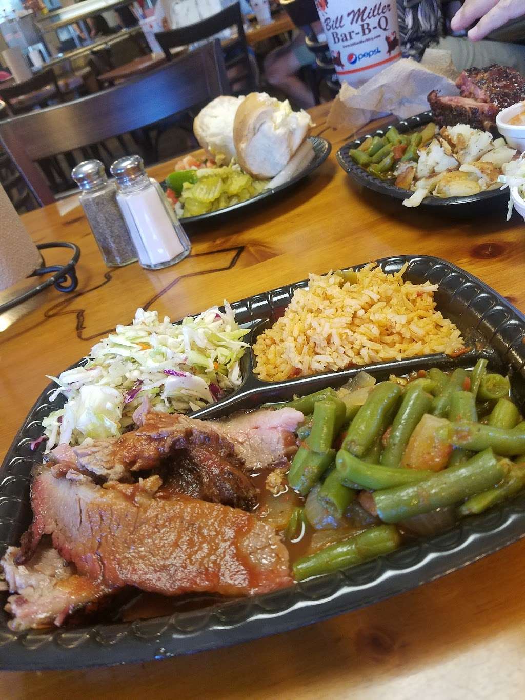 Bill Miller Bar-B-Q | 20135 I-37, San Antonio, TX 78264, USA | Phone: (210) 621-1559