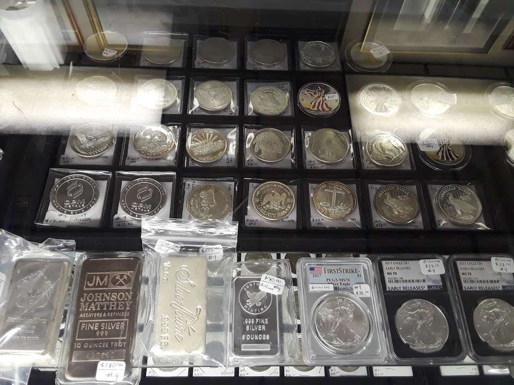 Cals Coins & Collectibles | 603 W Baltimore St #66, Wilmington, IL 60481, USA | Phone: (815) 919-9242