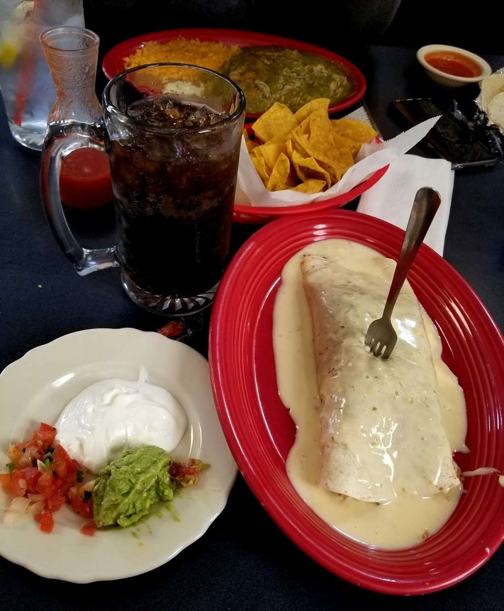 Charritos Plaza | 202 E 10th St, Eudora, KS 66025, USA | Phone: (785) 615-5095