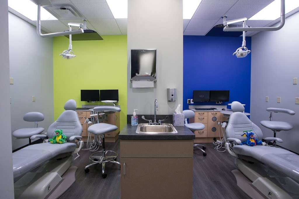 Pediatric Smiles Dentistry | 8672 N Flintlock Rd, Kansas City, MO 64157 | Phone: (816) 479-5562