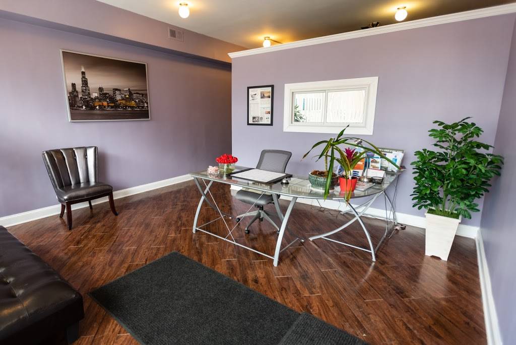 Sherman Tidwell - Charles Rutenberg Realty | 3522 W 111th St, Chicago, IL 60655, USA | Phone: (773) 941-4179