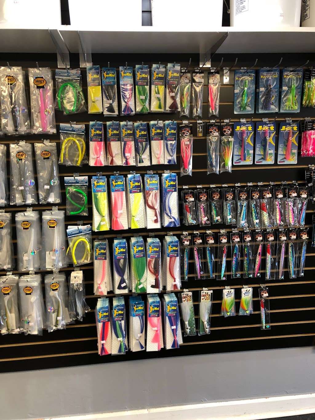 Reel Deal Bait & Tackle | 1750 E Commercial Blvd #3, Fort Lauderdale, FL 33334 | Phone: (954) 280-2248