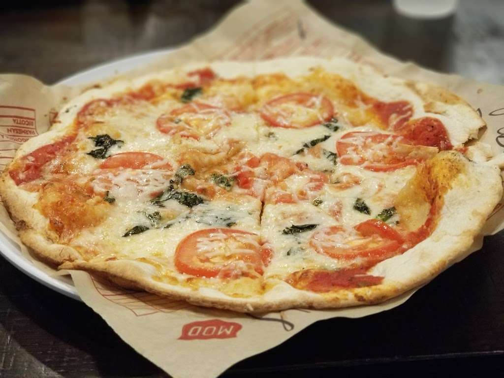 MOD Pizza | 4537 Kingwood Dr Suite 100, Kingwood, TX 77345 | Phone: (281) 360-0036